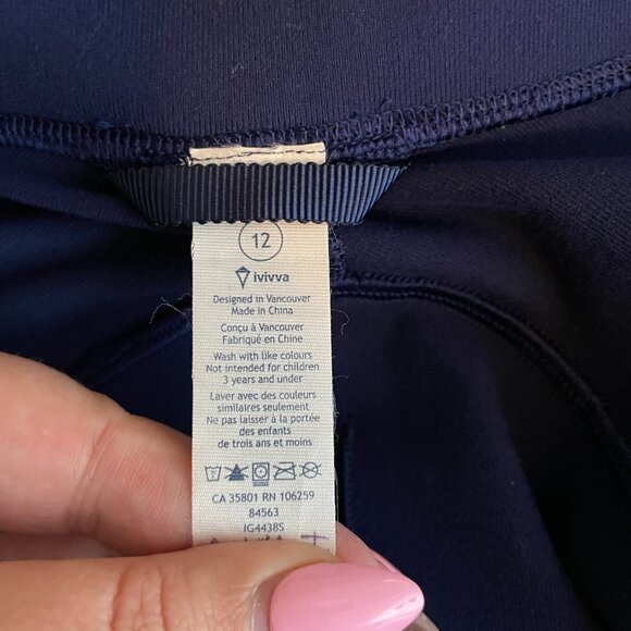 Ivivva by Lululemon Girls 12 Navy Blue Green Athletic Jacket Hooded Pockets - Picture 9 of 10